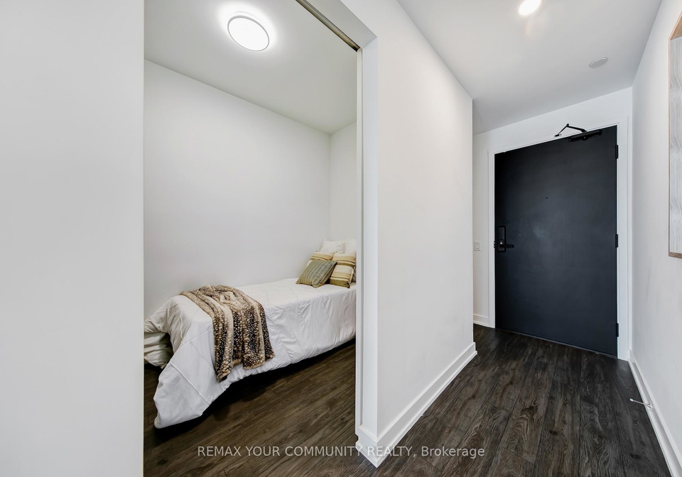 88-queen-st-east-street-toronto-ontario-c13136936