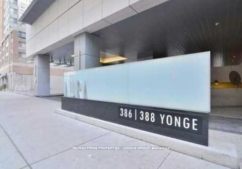 386-yonge-street-toronto-ontario-c13137066