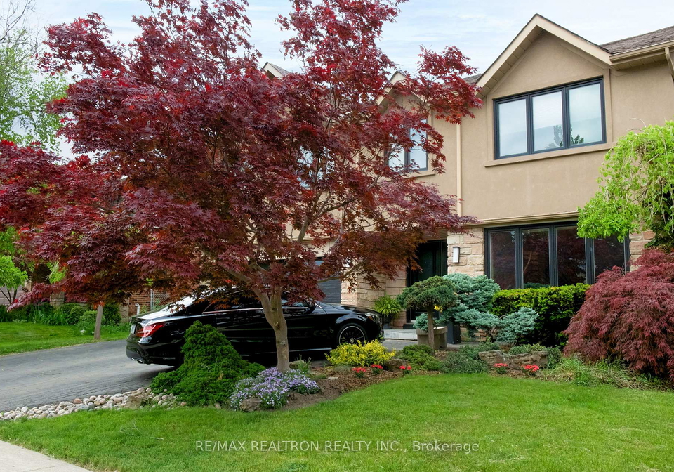 38-apollo-drive-north-york-ontario-c13137172