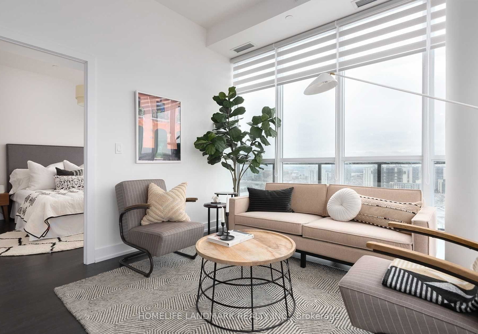 150-fairview-mall-drive-north-york-ontario-c13137238