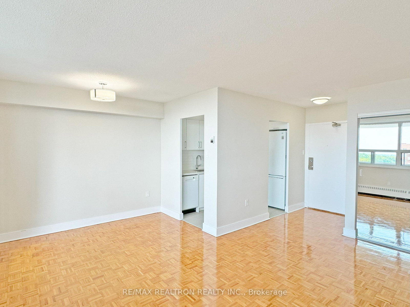 1500-bathurst-street-toronto-ontario-c13137242
