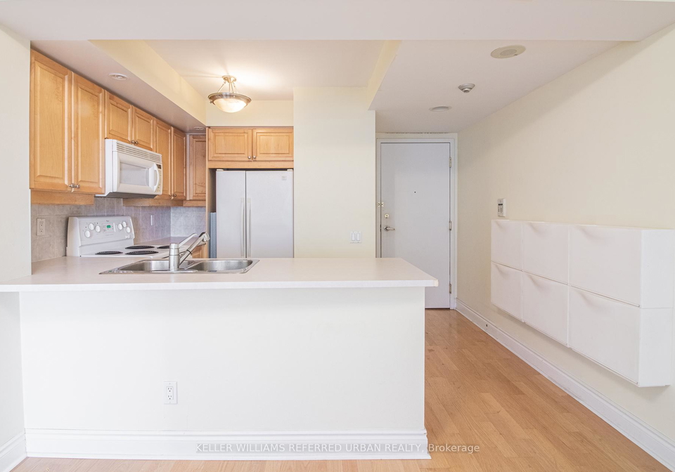5-northtown-way-north-york-ontario-c13137394
