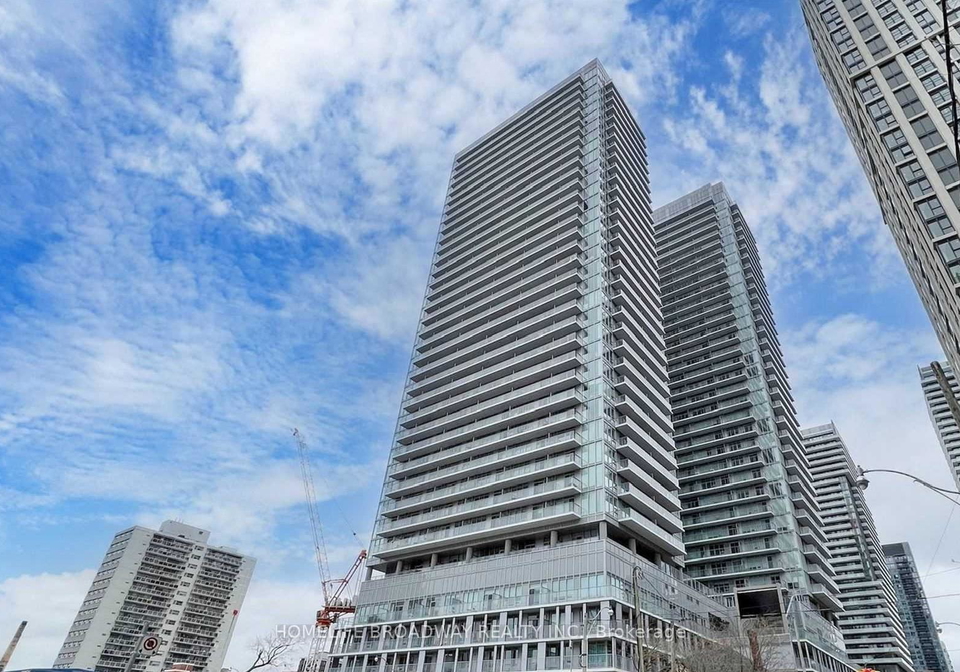 99-broadway-avenue-toronto-ontario-c13137490