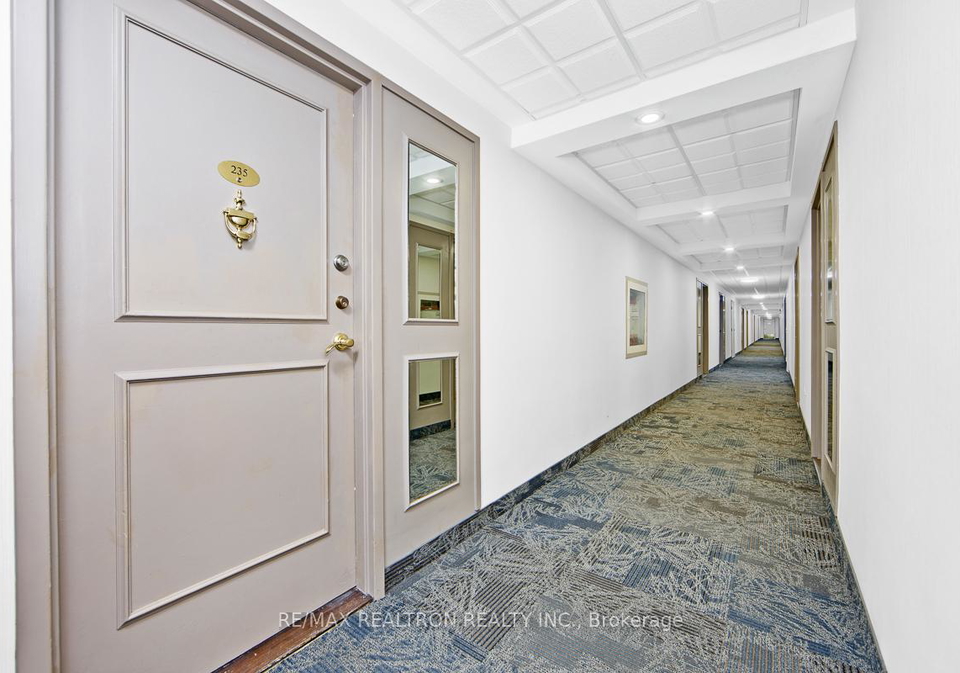 4001-don-mills-road-north-york-ontario-c13137536