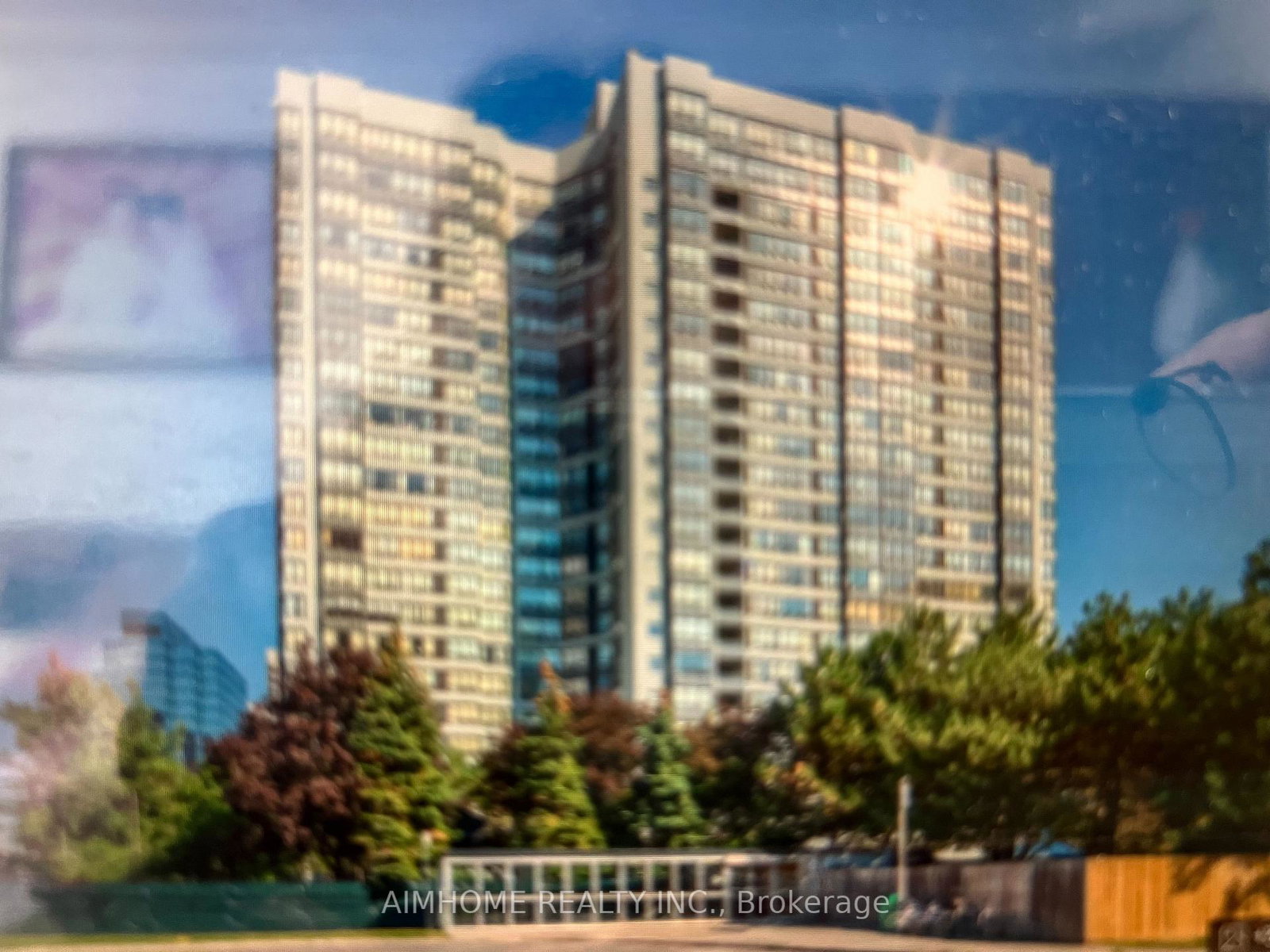 7-bishop-avenue-north-york-ontario-c13137646