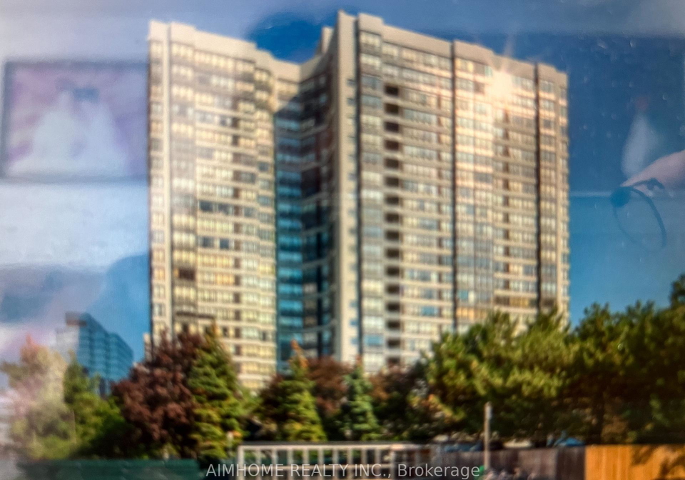 7-bishop-avenue-north-york-ontario-c13137646