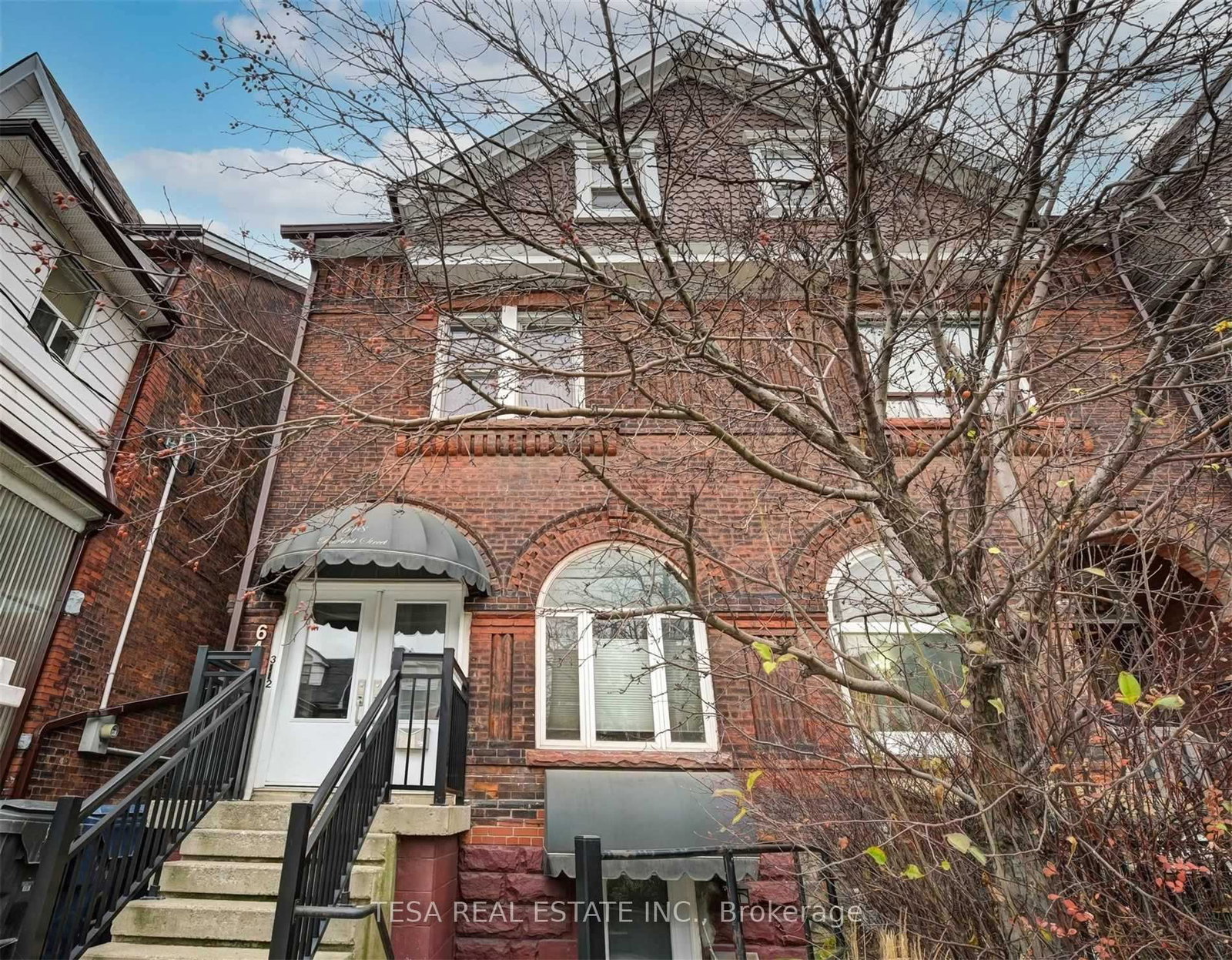 648-bathurst-street-toronto-ontario-c13137814