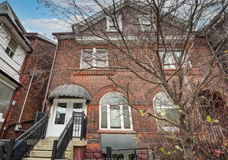 648-bathurst-street-toronto-ontario-c13137814
