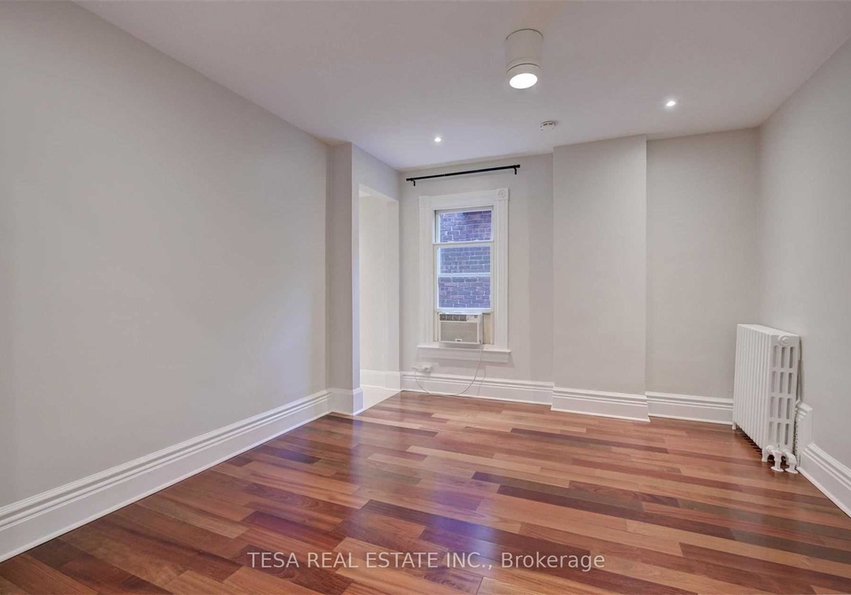 648-bathurst-street-toronto-ontario-c13137814
