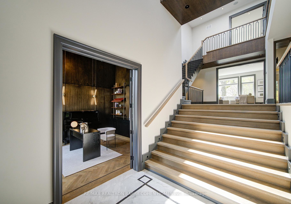 15-ames-circle-north-york-ontario-c13137894