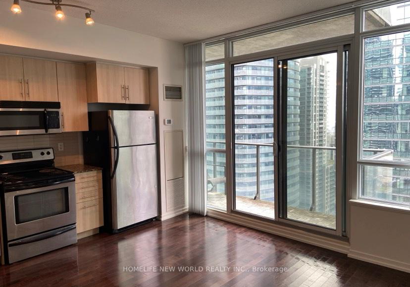 65-bremner-boulevard-toronto-ontario-c13138016