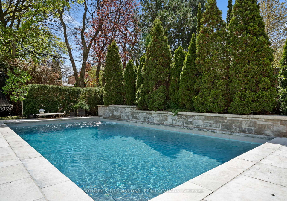 33-bayview-wood-north-york-ontario-c13138064