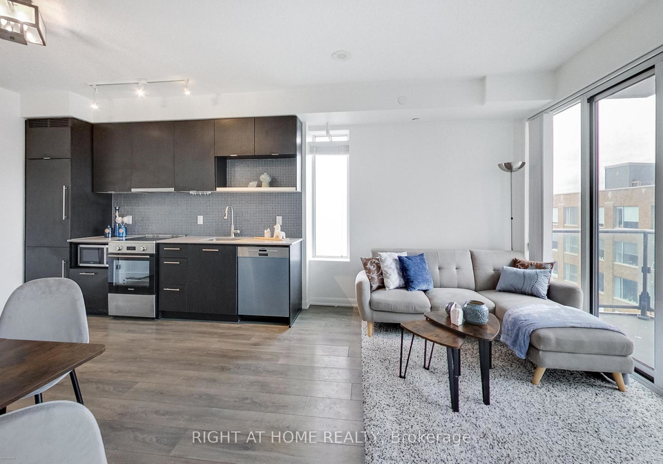 435-richmond-street-w-toronto-ontario-c13138088