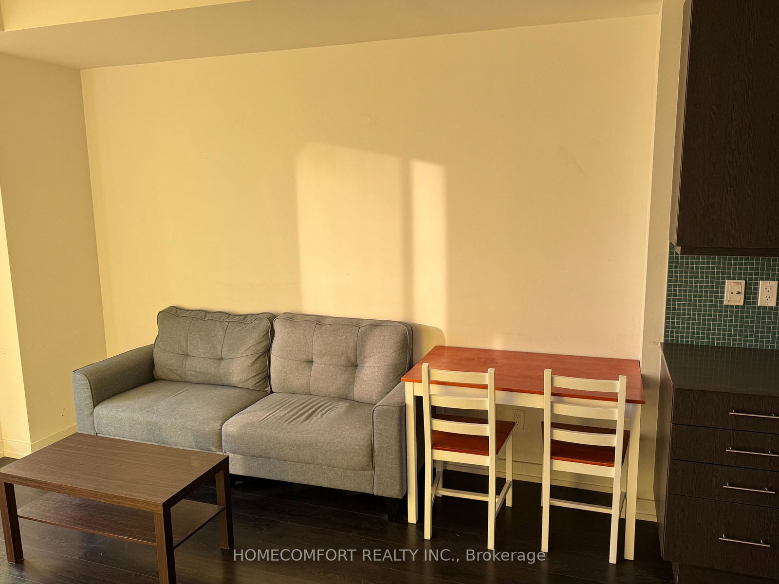297-college-street-toronto-ontario-c13138136