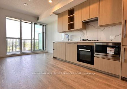 18-esther-shiner-boulevard-s-north-york-ontario-c13138202