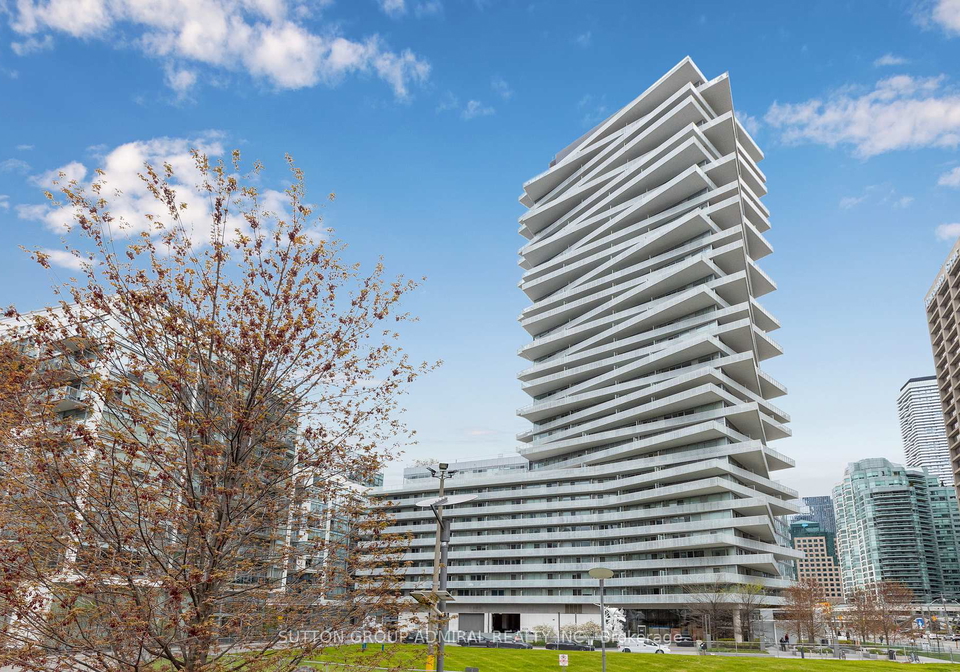 15-queens-quay-e-toronto-ontario-c13138344