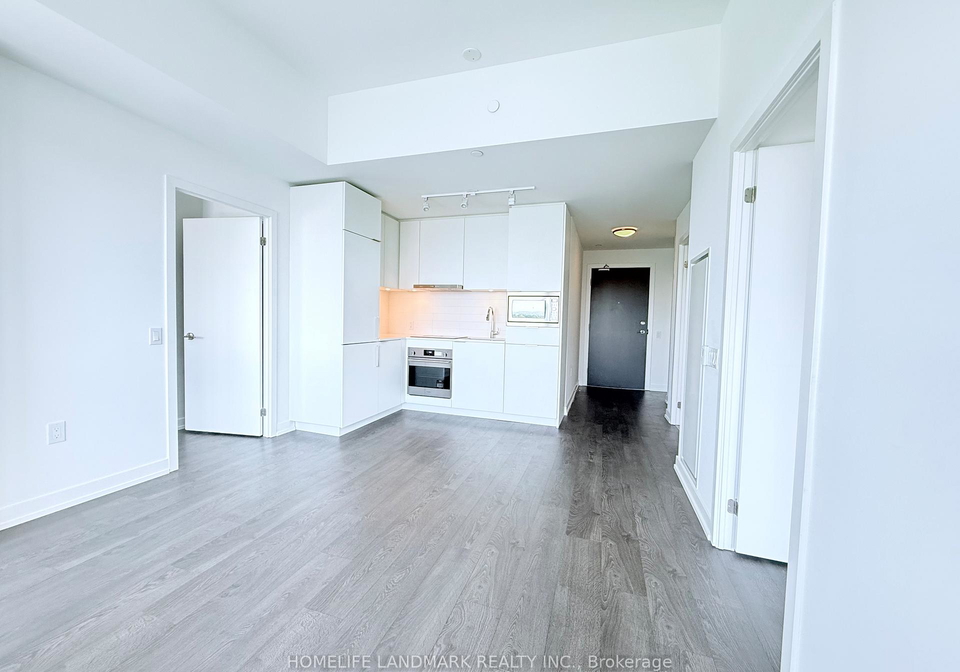 7-golden-lion-heights-north-york-ontario-c13138624