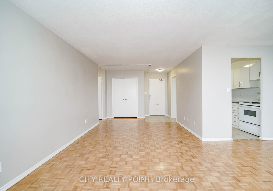 6200-bathurst-street-toronto-ontario-c13138716