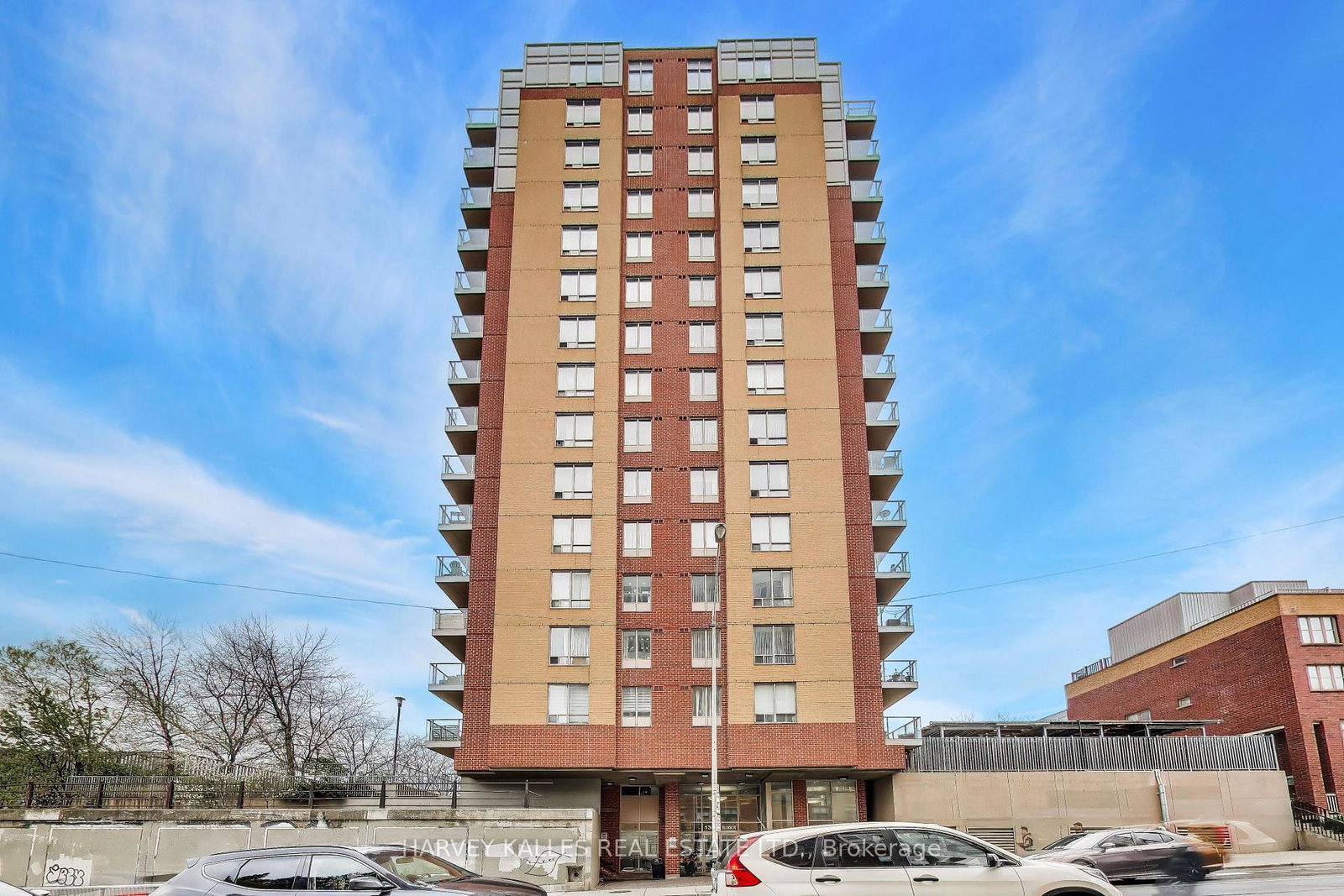1369-bloor-street-w-toronto-ontario-c13138756