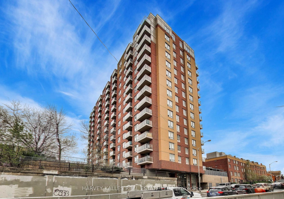 1369-bloor-street-w-toronto-ontario-c13138756