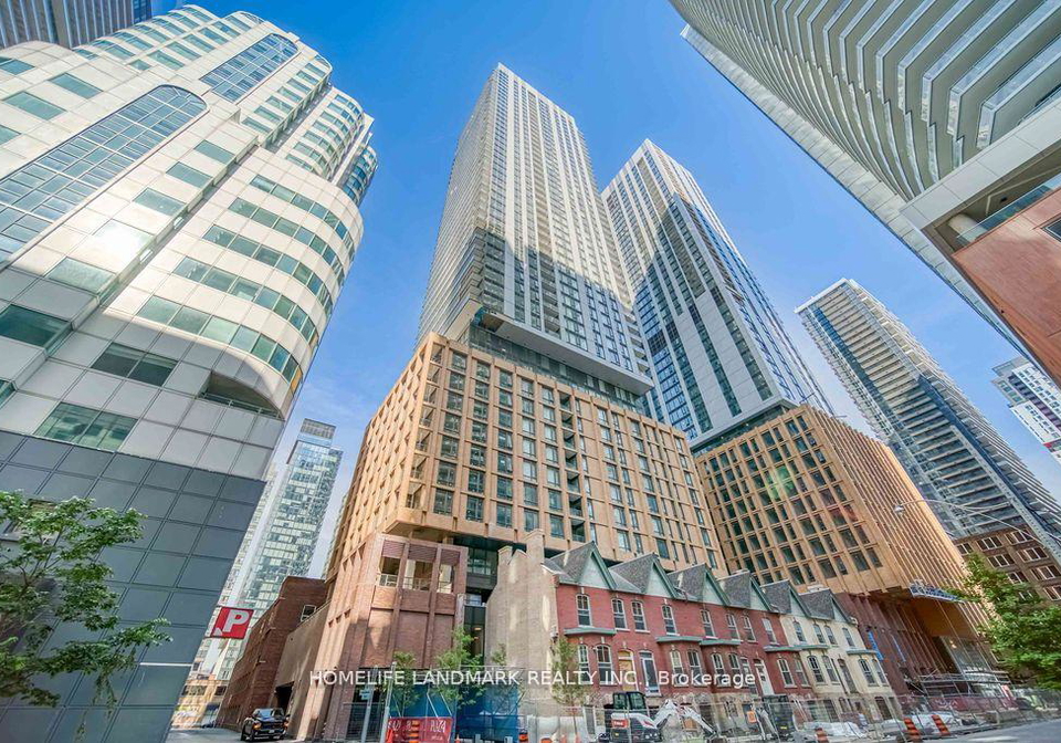 8-widmer-street-toronto-ontario-c13138758