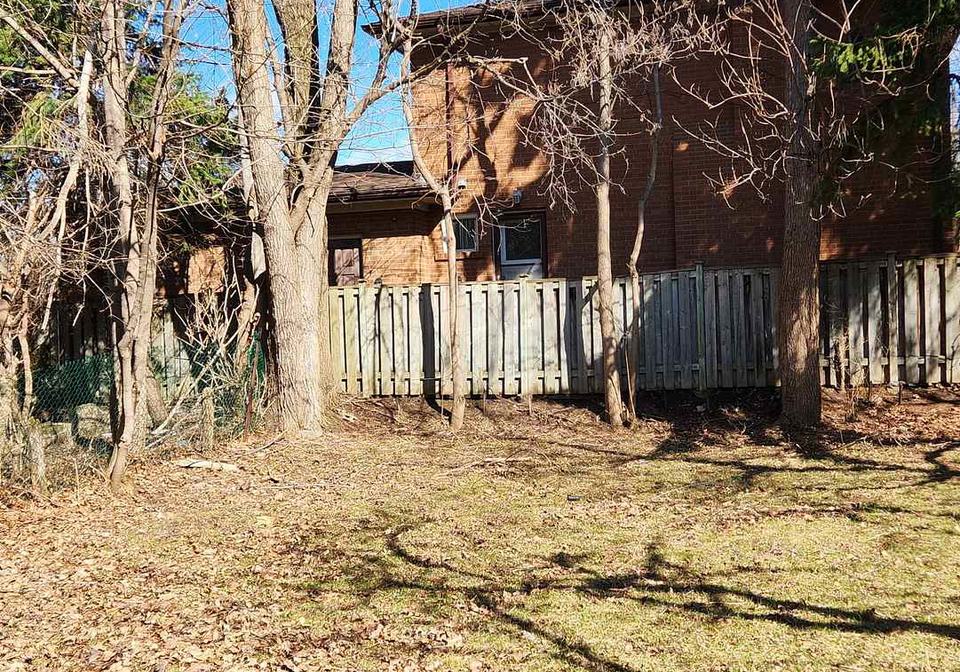 126-olive-avenue-north-york-ontario-c13138770