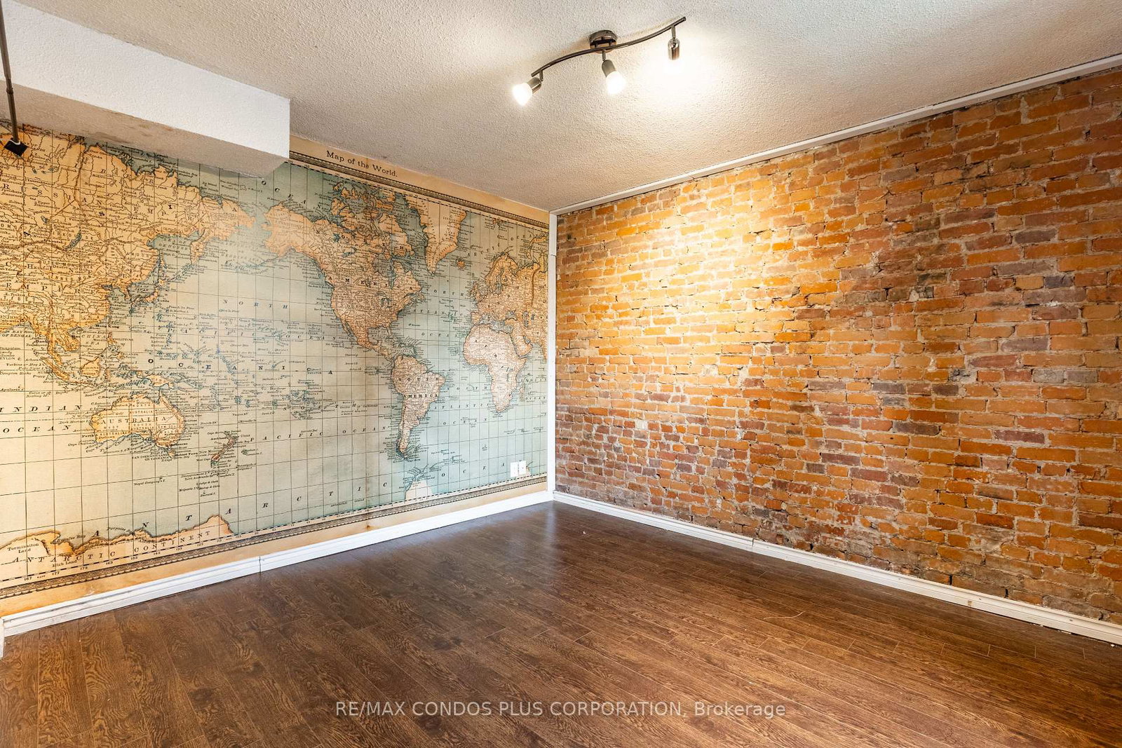 225-gladstone-avenue-toronto-ontario-c13138854