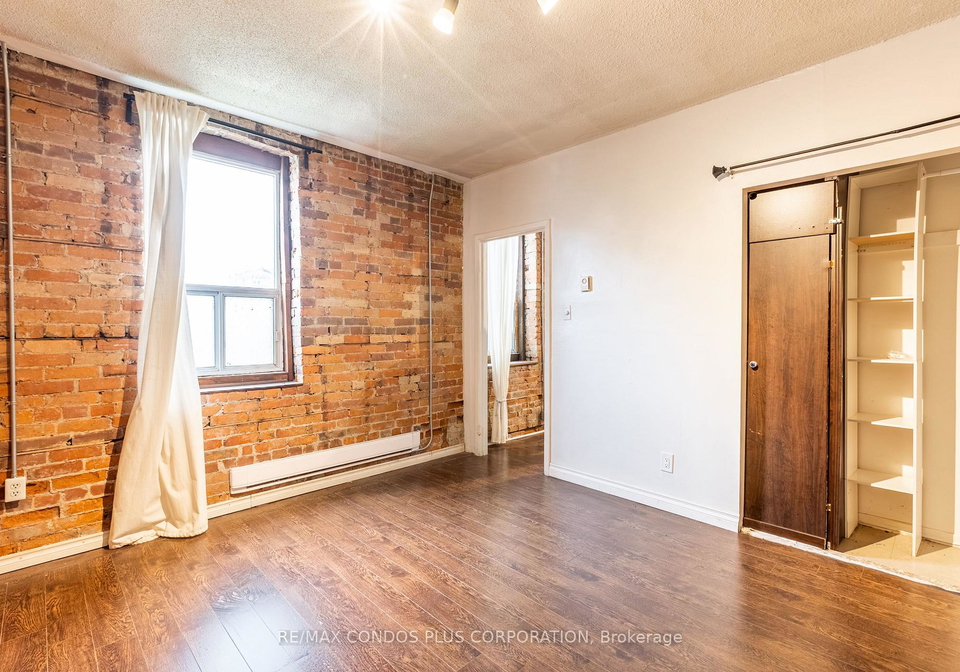 225-gladstone-avenue-toronto-ontario-c13138854