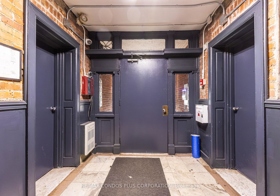 225-gladstone-avenue-toronto-ontario-c13138884