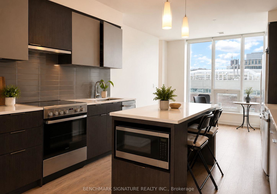 203-college-street-toronto-ontario-c13138994