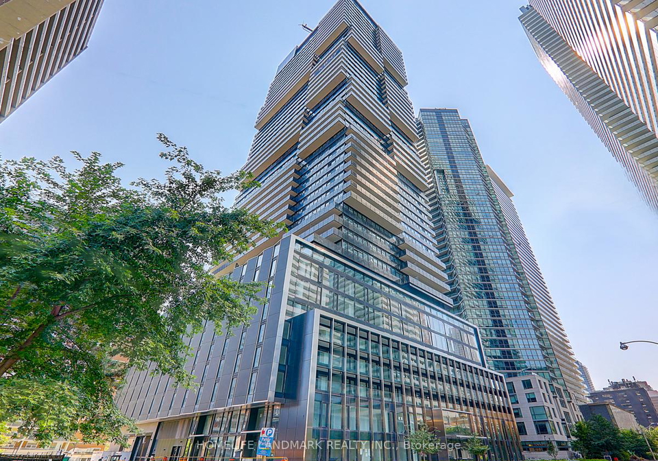 55-charles-street-e-toronto-ontario-c13139084
