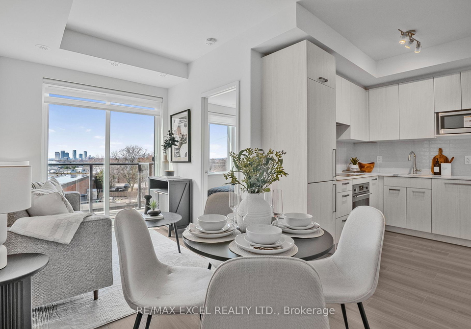 75-curlew-drive-north-york-ontario-c13139110