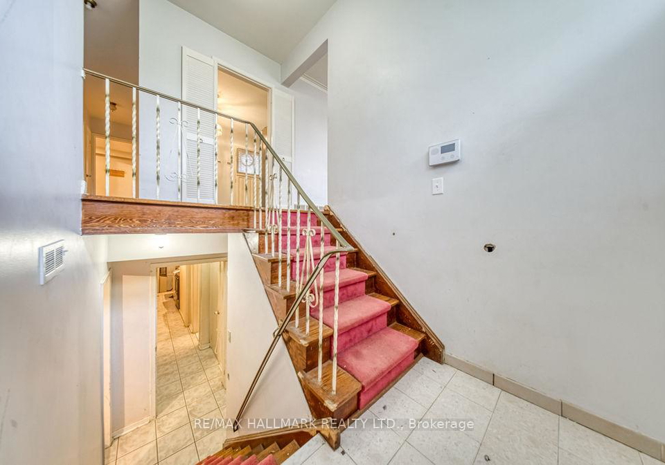 54-sawley-drive-north-york-ontario-c13139138