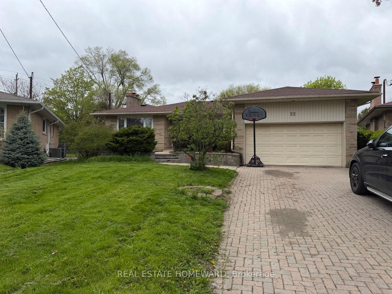 22-whitelock-crescent-north-york-ontario-c13139156