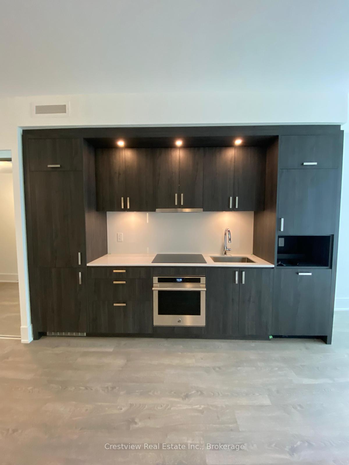 470-front-street-w-toronto-ontario-c13139418