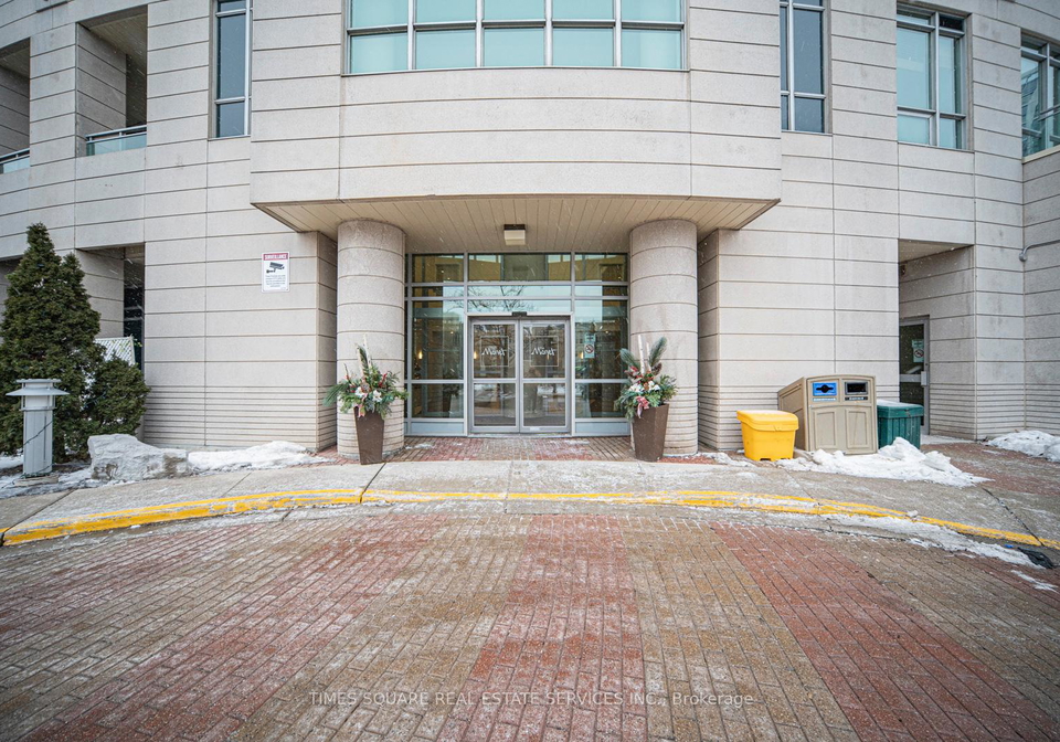 60-byng-avenue-north-york-ontario-c13139556