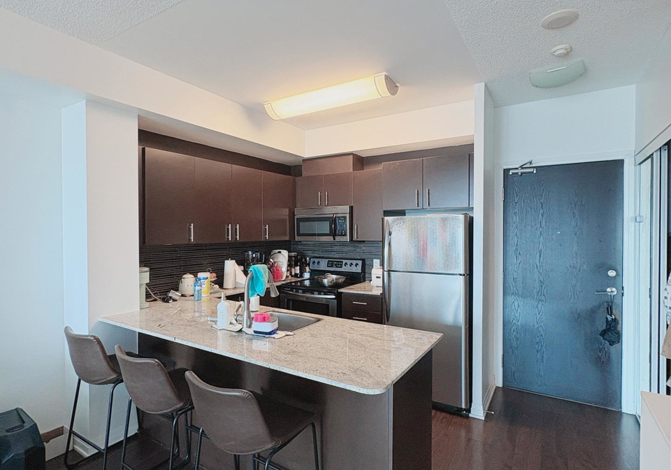 25-cole-street-toronto-ontario-c13139810