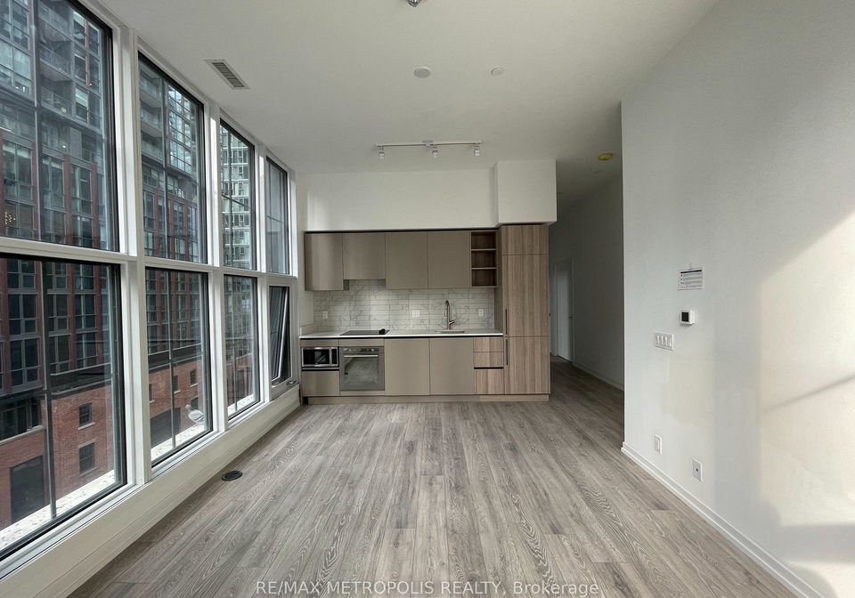 55-mercer-street-toronto-ontario-c13139840