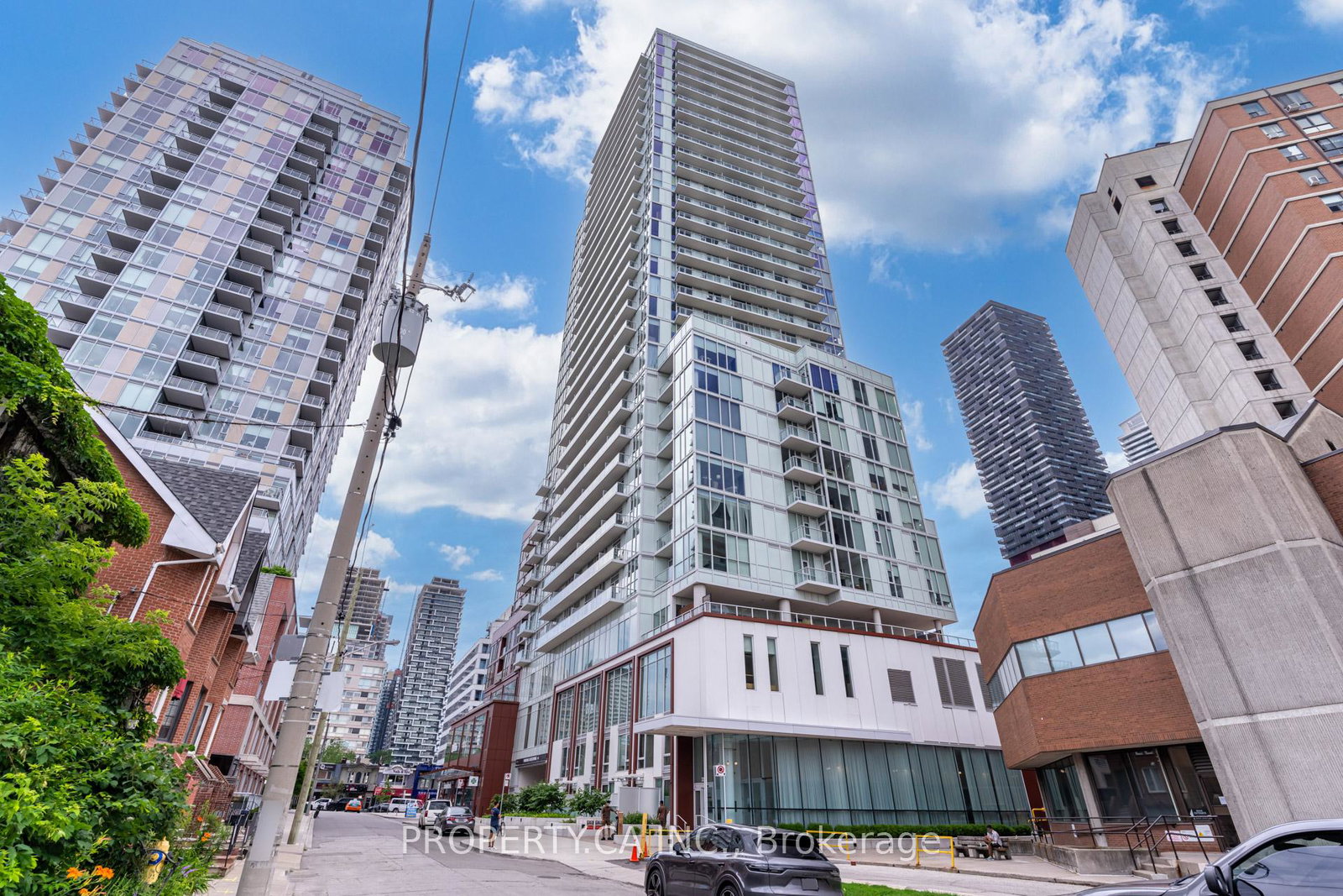 33-helendale-avenue-toronto-ontario-c13139900