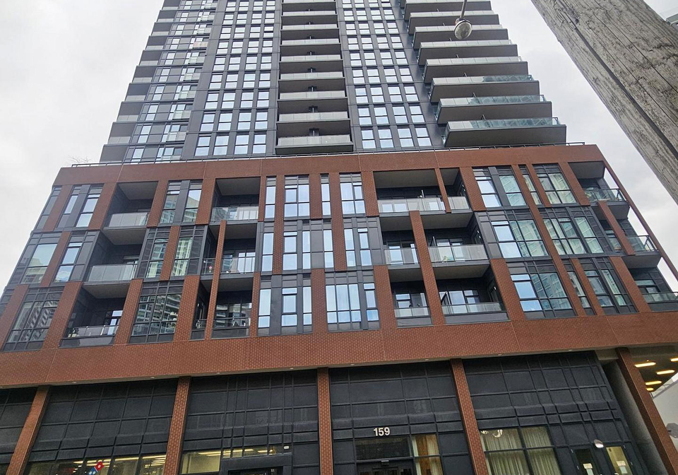 159-wellesley-street-e-toronto-ontario-c13139912