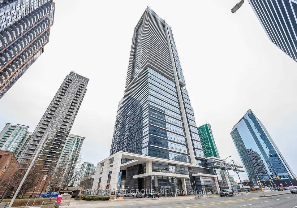 5-sheppard-avenue-e-north-york-ontario-c13140024