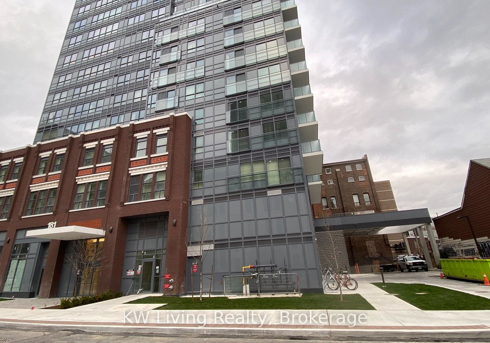 181-huron-street-toronto-ontario-c13140098
