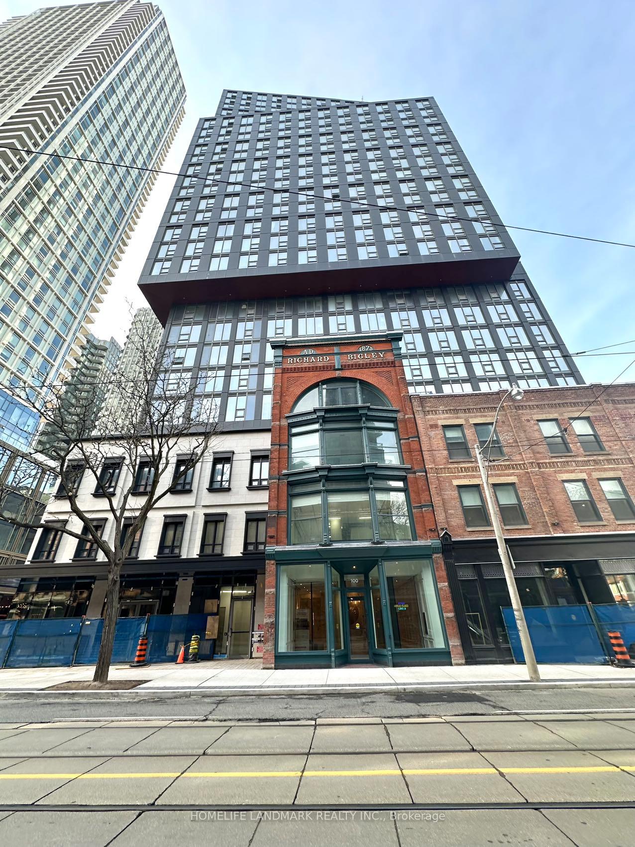100-queen-street-e-toronto-ontario-c13140392