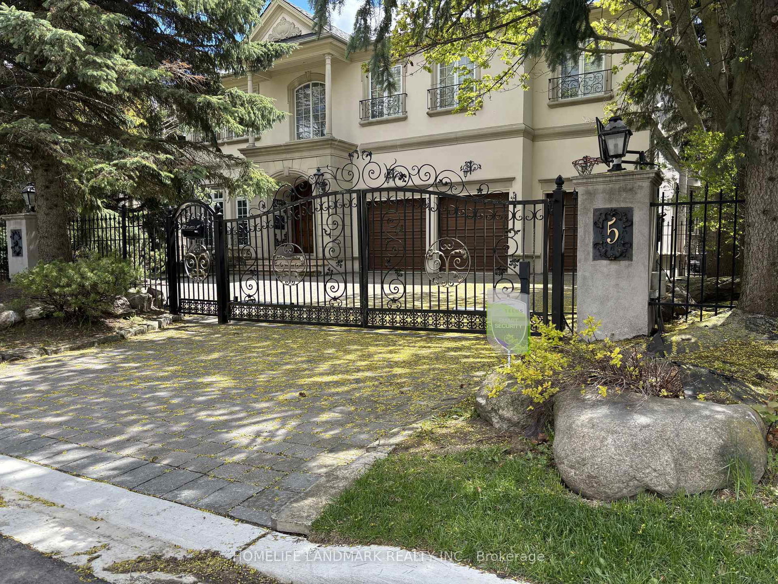 5-vernham-avenue-north-york-ontario-c13140434