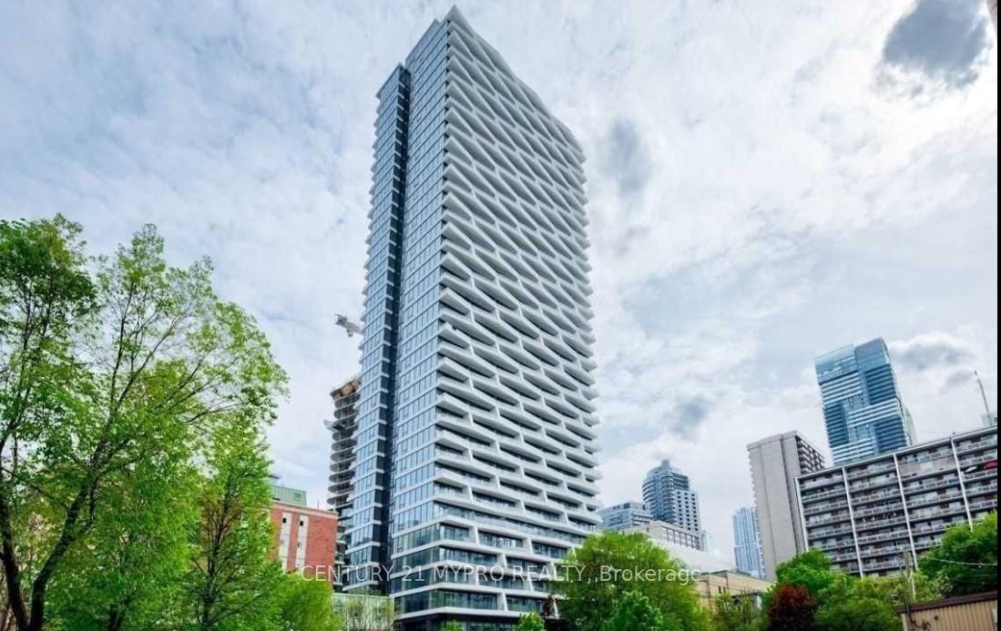 85-wood-street-toronto-ontario-c13140554