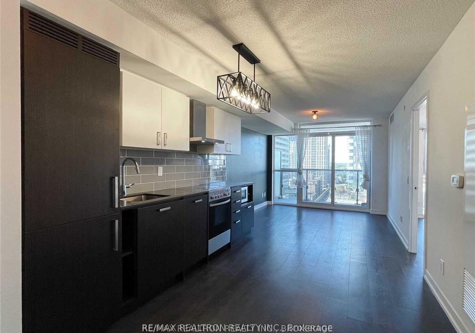 125-redpath-avenue-toronto-ontario-c13140652