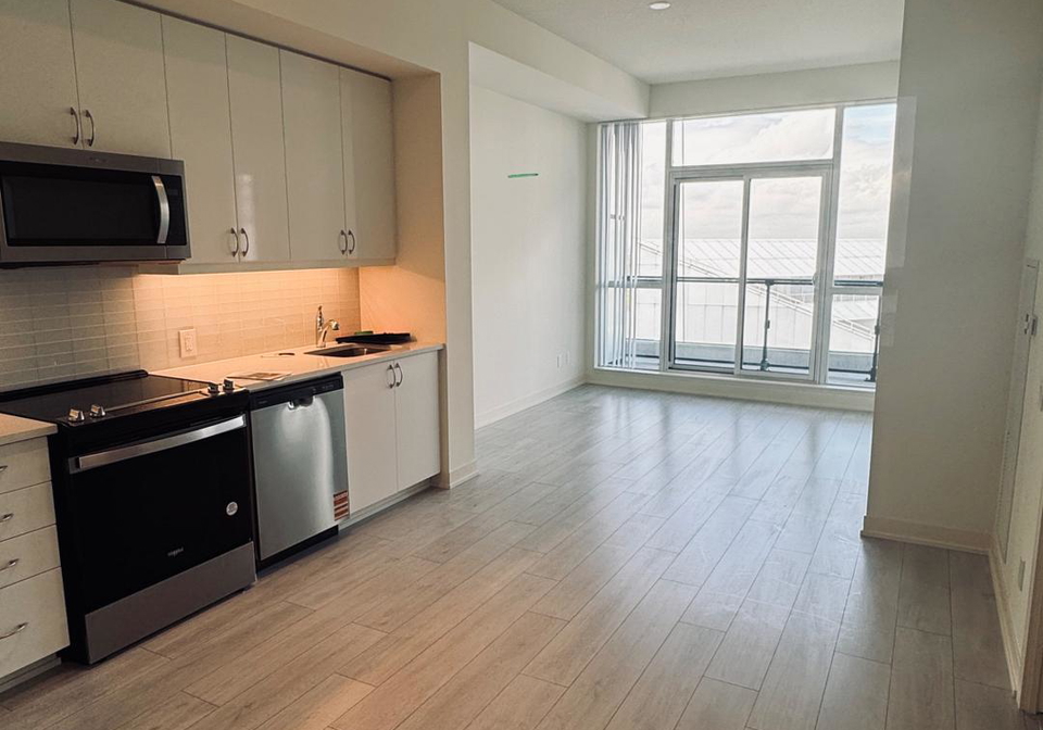 4955-yonge-street-north-york-ontario-c13140670