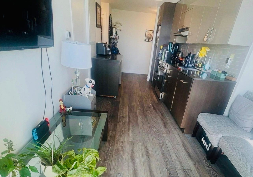 188-fairview-mall-drive-north-york-ontario-c13140686