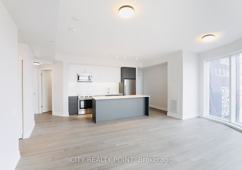 2525-bathurst-street-toronto-ontario-c13140704