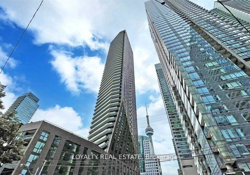 99-john-street-toronto-ontario-c13140752
